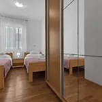 Apartman Josip Makarska
